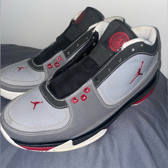 Jordan Shoes - Picture 2 of 5